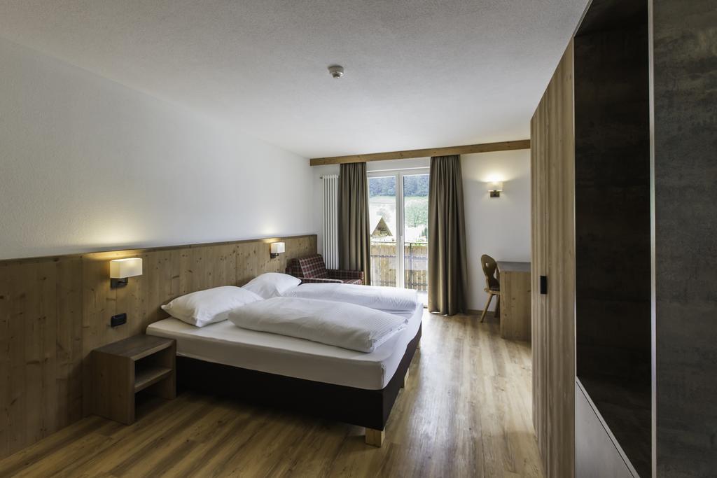 Hotel Adler Ahrntal Екстериор снимка